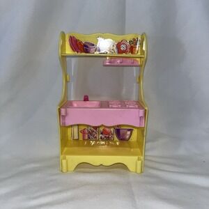 Mattel Inc Barbie 2002 Yellow Pink Kitchen Sink Stove Cabinet Pretend‎ Play Toy